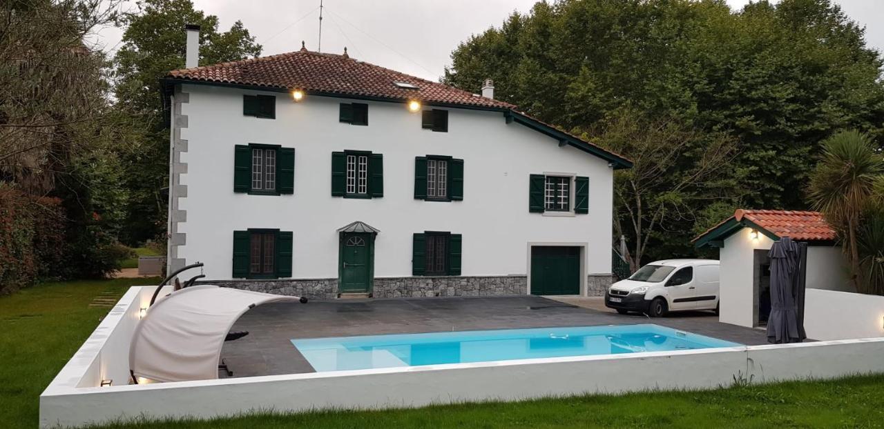 Chambre D'Hotes Moulin Urketa Ayherre Exterior photo